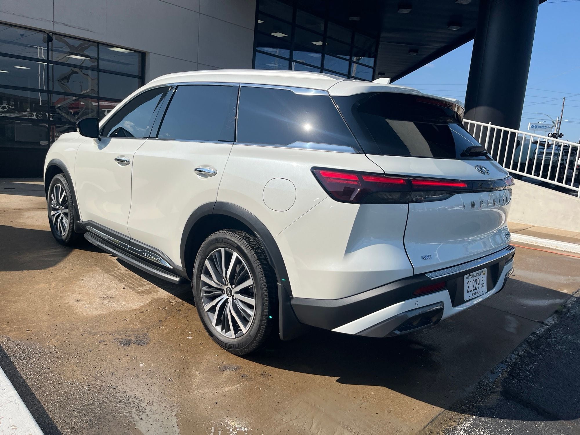 2023 INFINITI QX60 Sensory