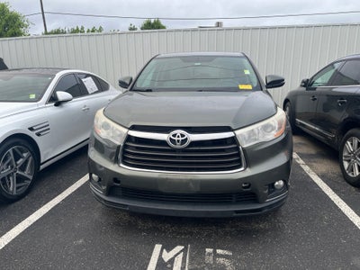2014 Toyota Highlander LE Plus V6