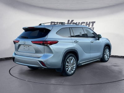 2022 Toyota Highlander Platinum