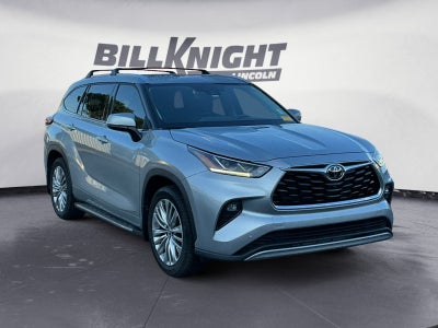 2022 Toyota Highlander Platinum