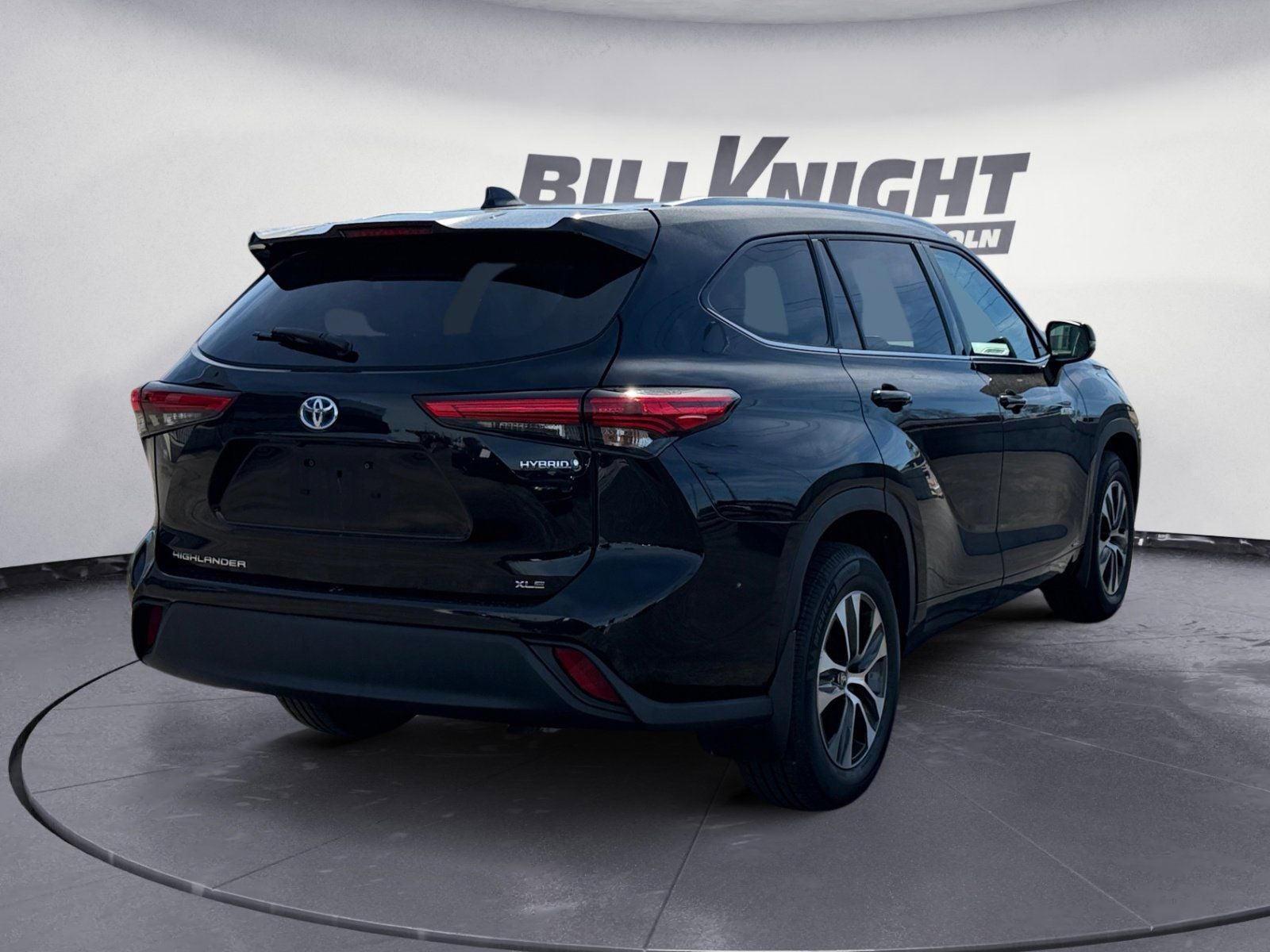 2021 Toyota Highlander Hybrid XLE