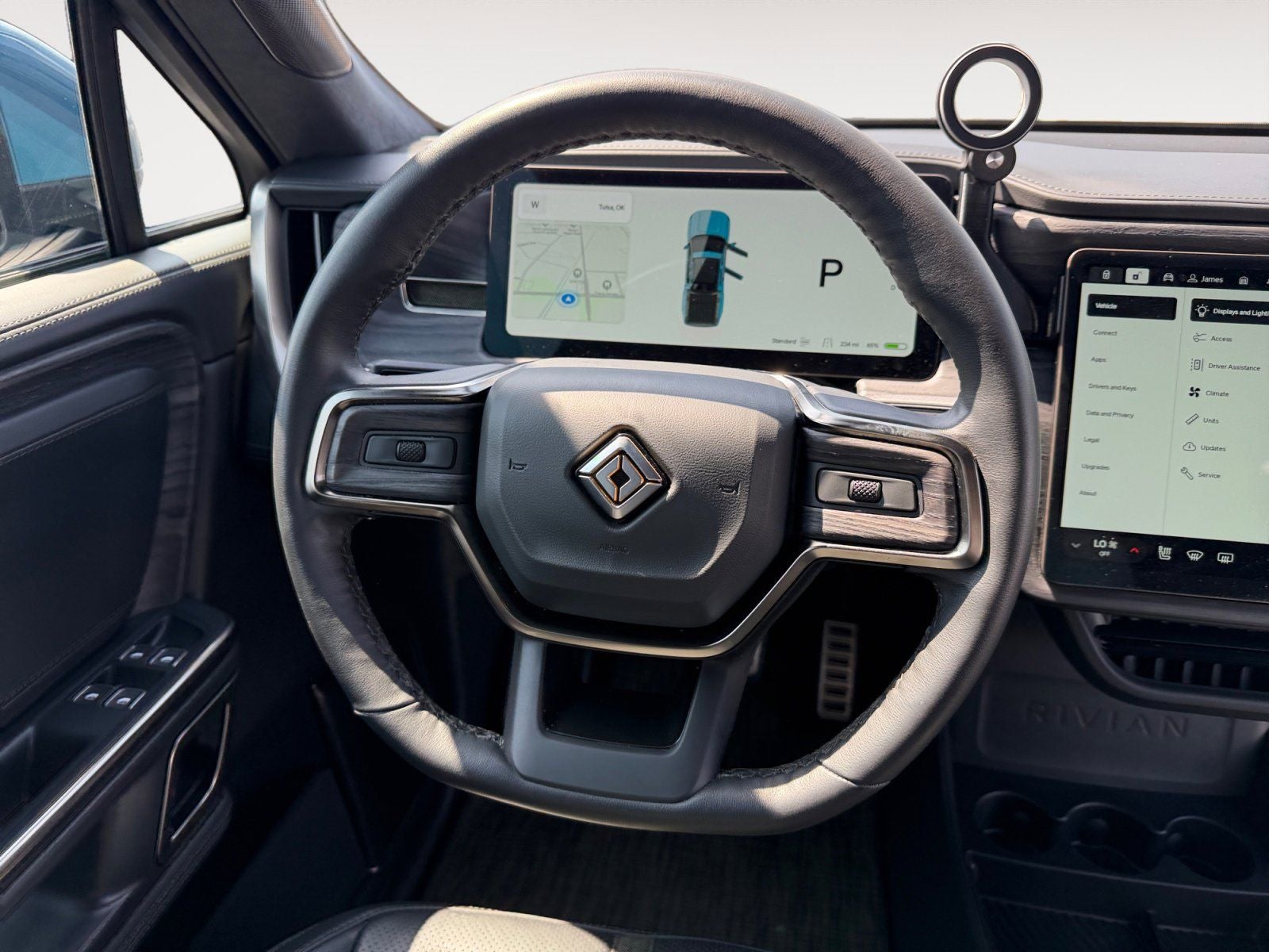 2023 Rivian R1T Adventure