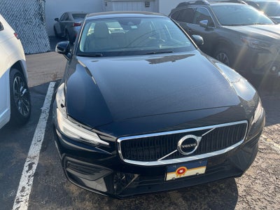 2020 Volvo S60 T5 Momentum