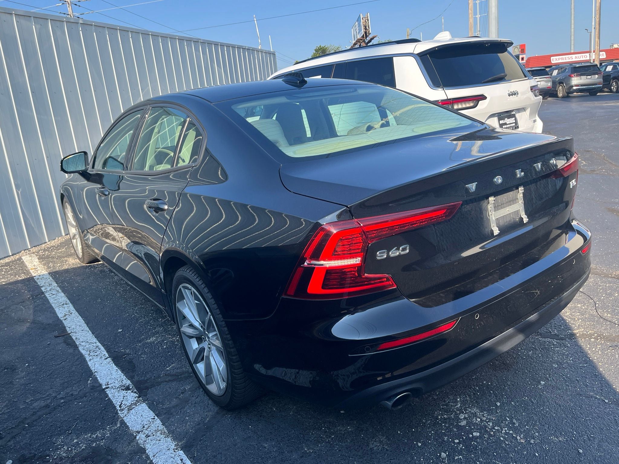 2020 Volvo S60 T5 Momentum