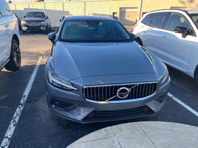 2022 Volvo S60 B5 Inscription