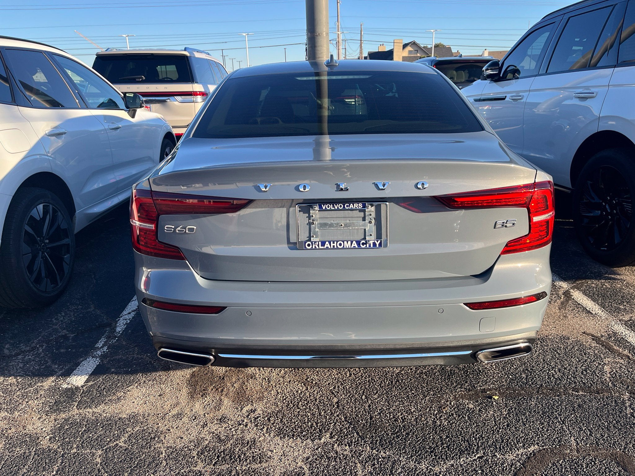 2022 Volvo S60 B5 Inscription