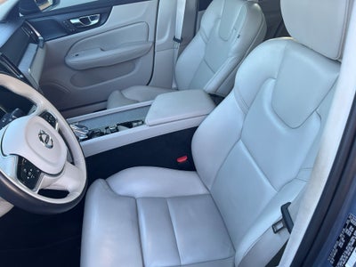 2022 Volvo S60 B5 Inscription