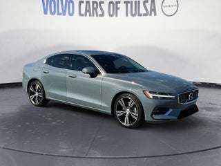 2022 Volvo S60 B5 Inscription