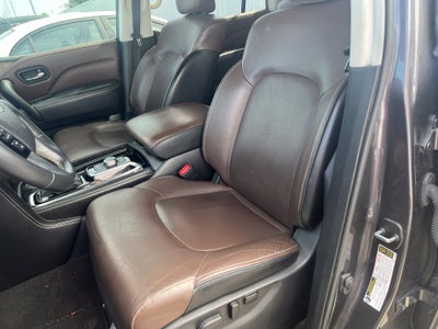 2022 INFINITI QX80 LUXE