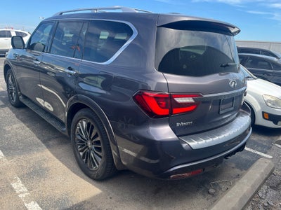 2022 INFINITI QX80 LUXE