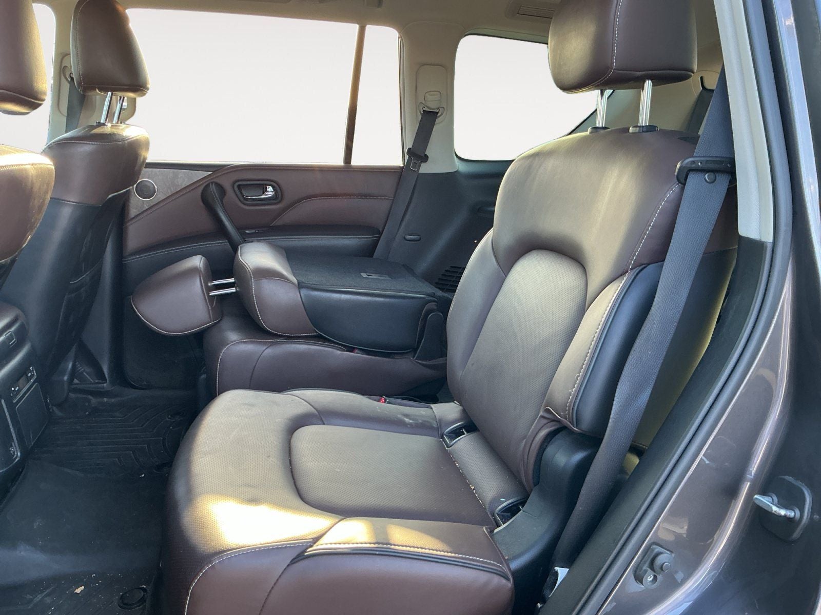 2022 INFINITI QX80 Premium Select