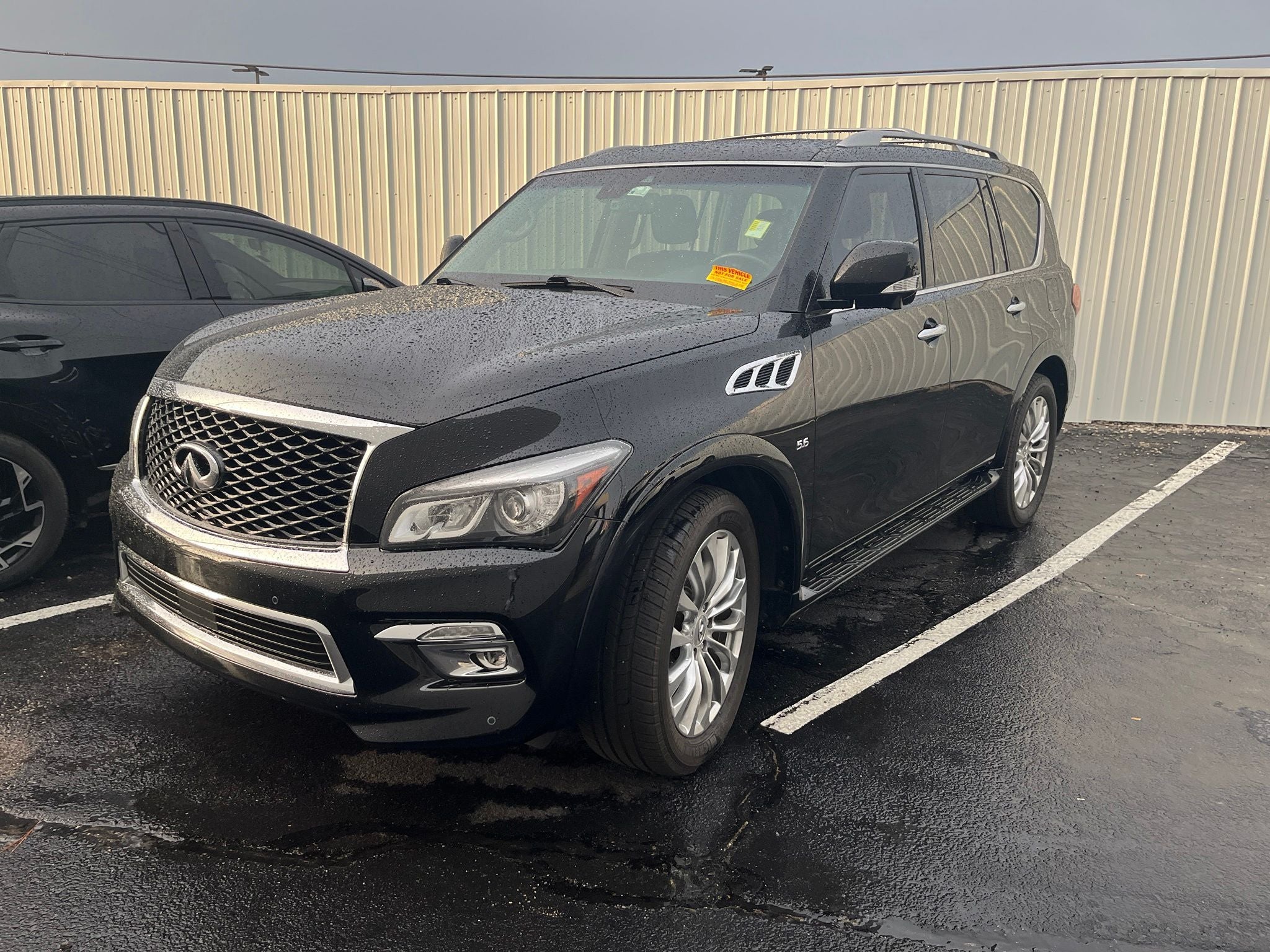 2017 INFINITI QX80 Base