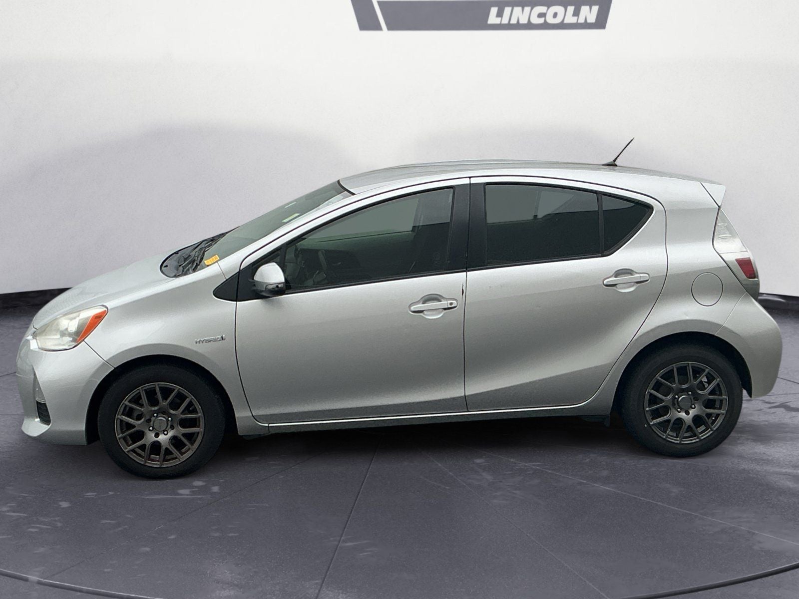 2013 Toyota Prius c Two