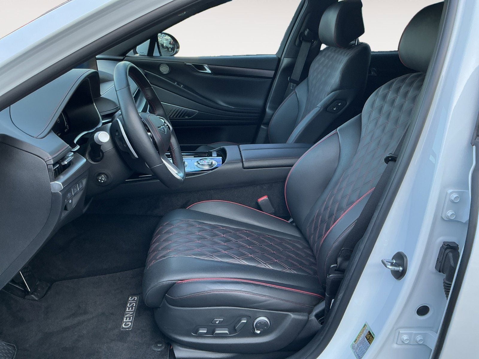 2024 Genesis G80 2.5T