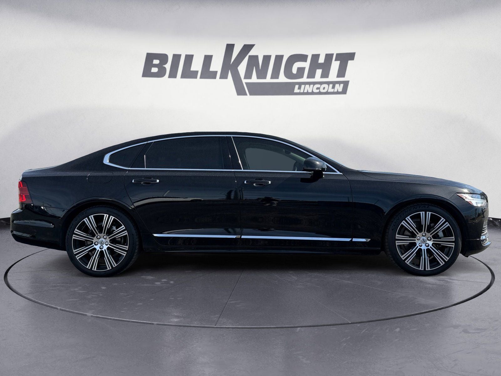 2021 Volvo S90 Recharge Plug-In Hybrid T8 Inscription