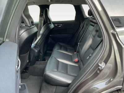 2019 Volvo XC60 T5 Momentum