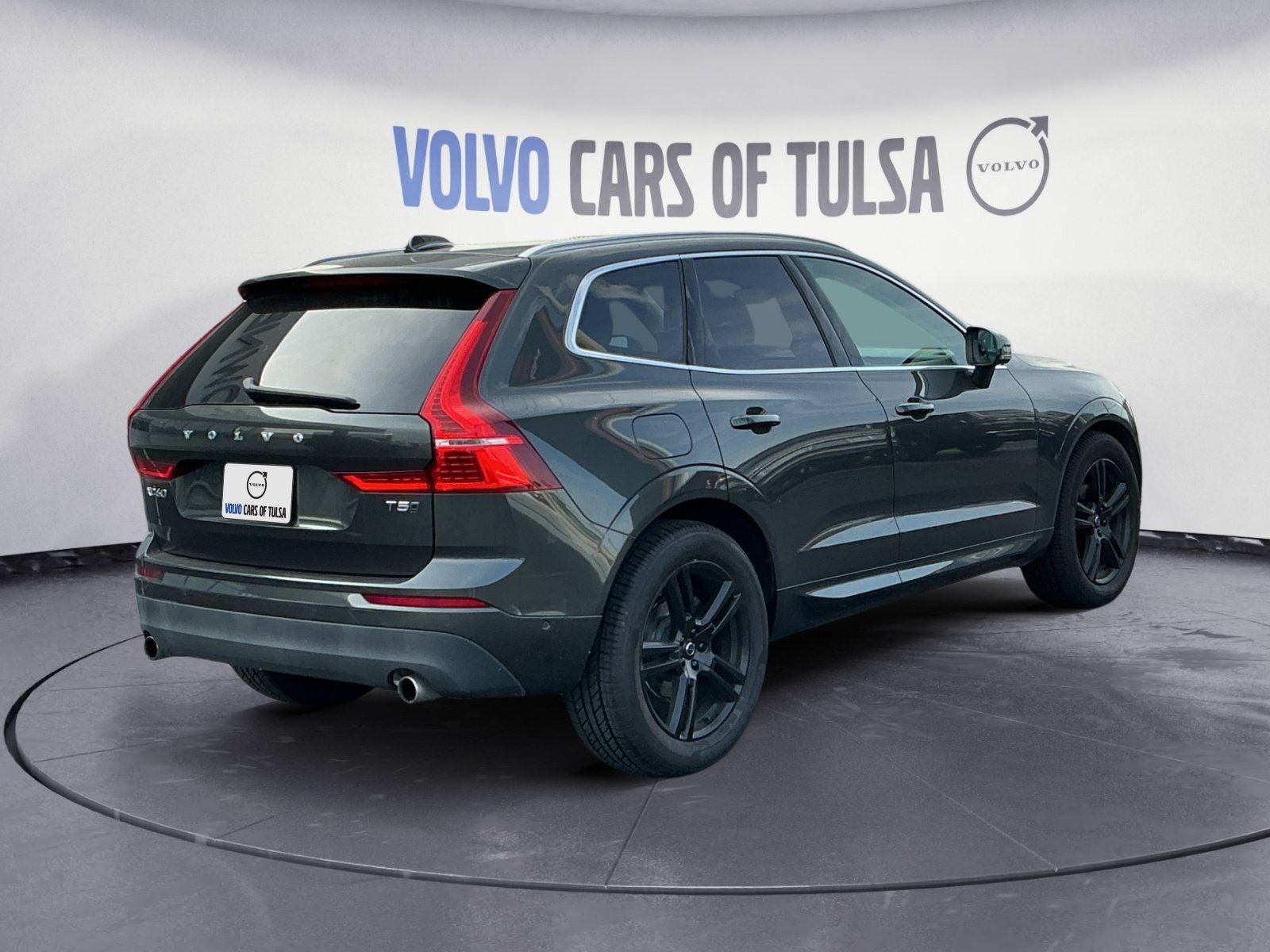 2019 Volvo XC60 T5 Momentum