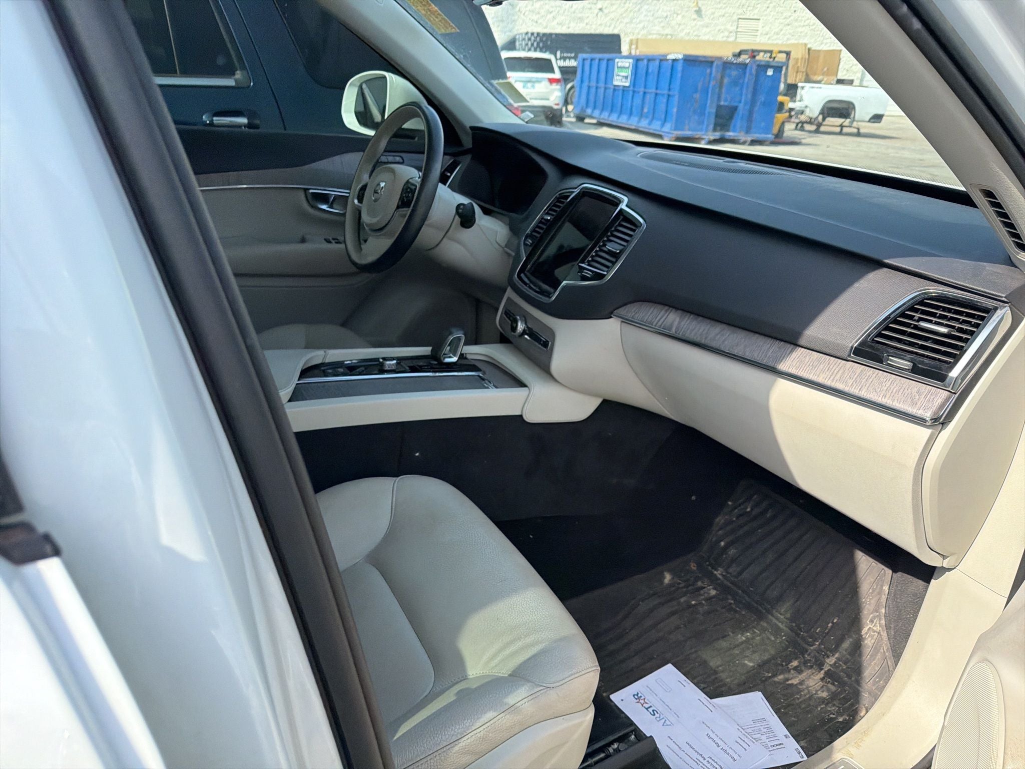 2023 Volvo XC90 B6 Plus 6-Seater