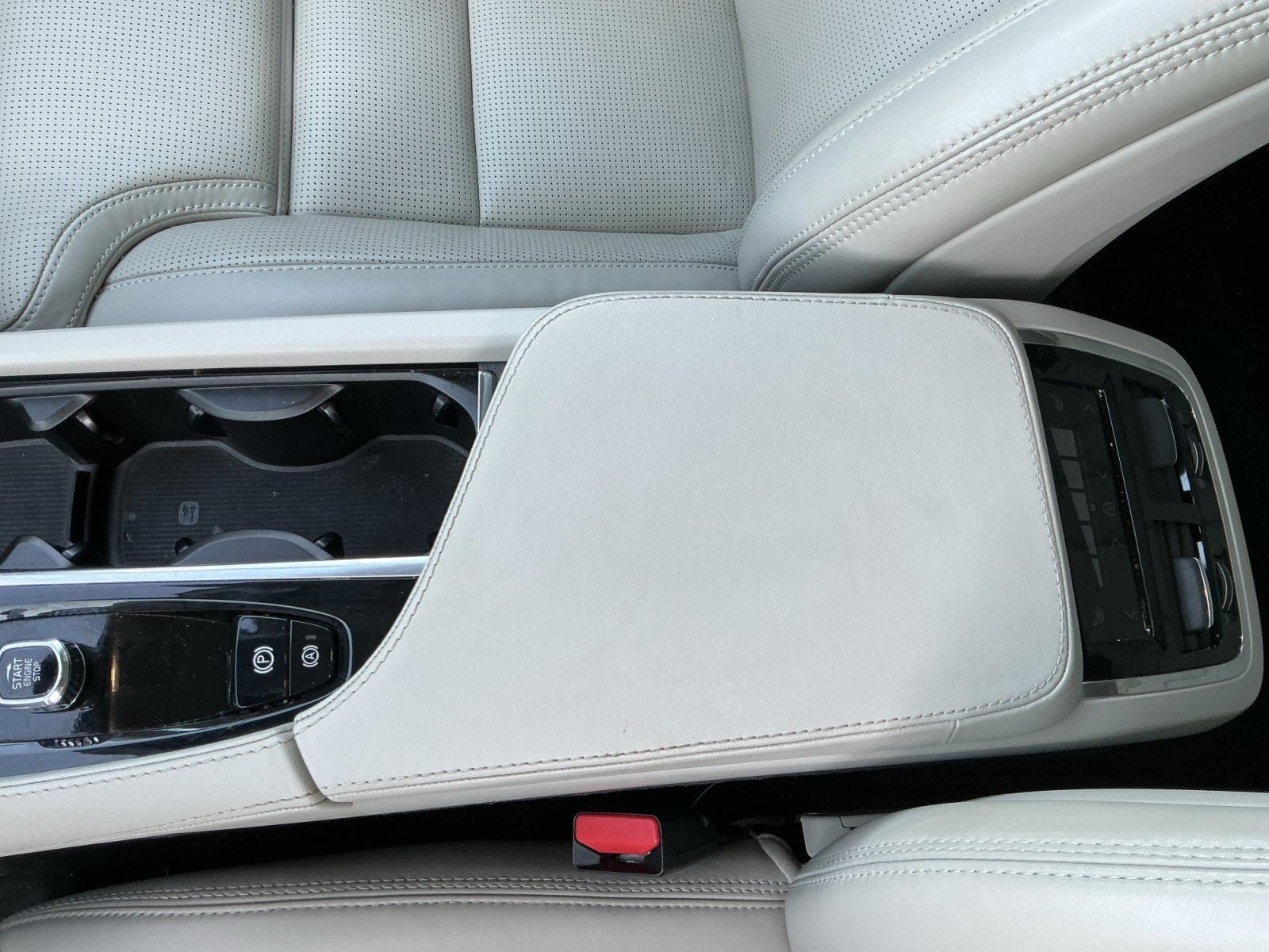 2023 Volvo XC90 Ultimate