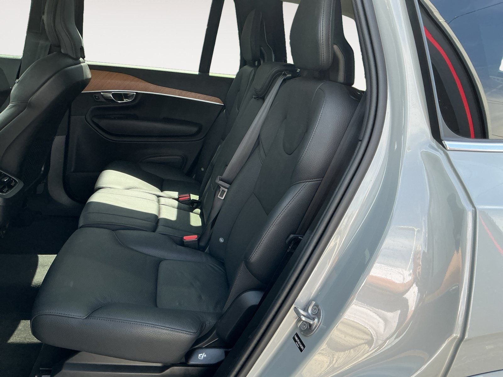 2025 Volvo XC90 B6 Plus 7-Seater