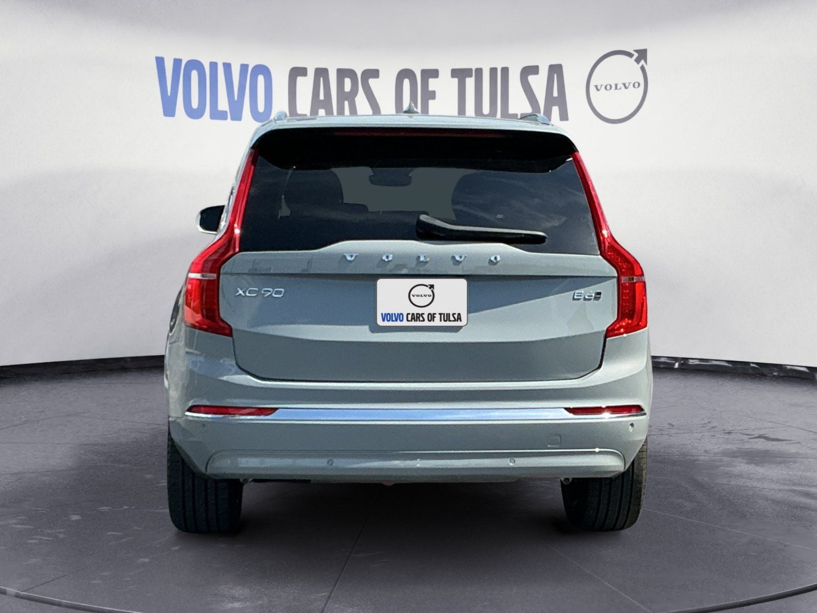 2025 Volvo XC90 B6 Plus 7-Seater