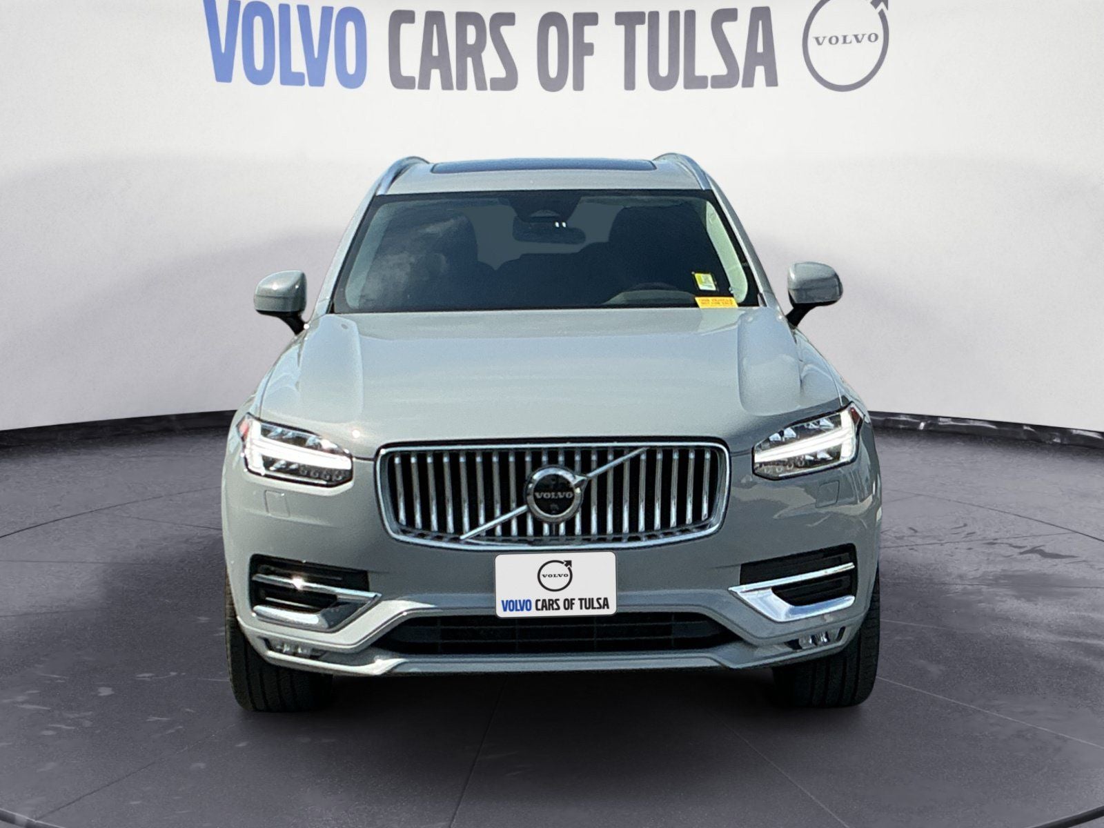 2025 Volvo XC90 B6 Plus 7-Seater