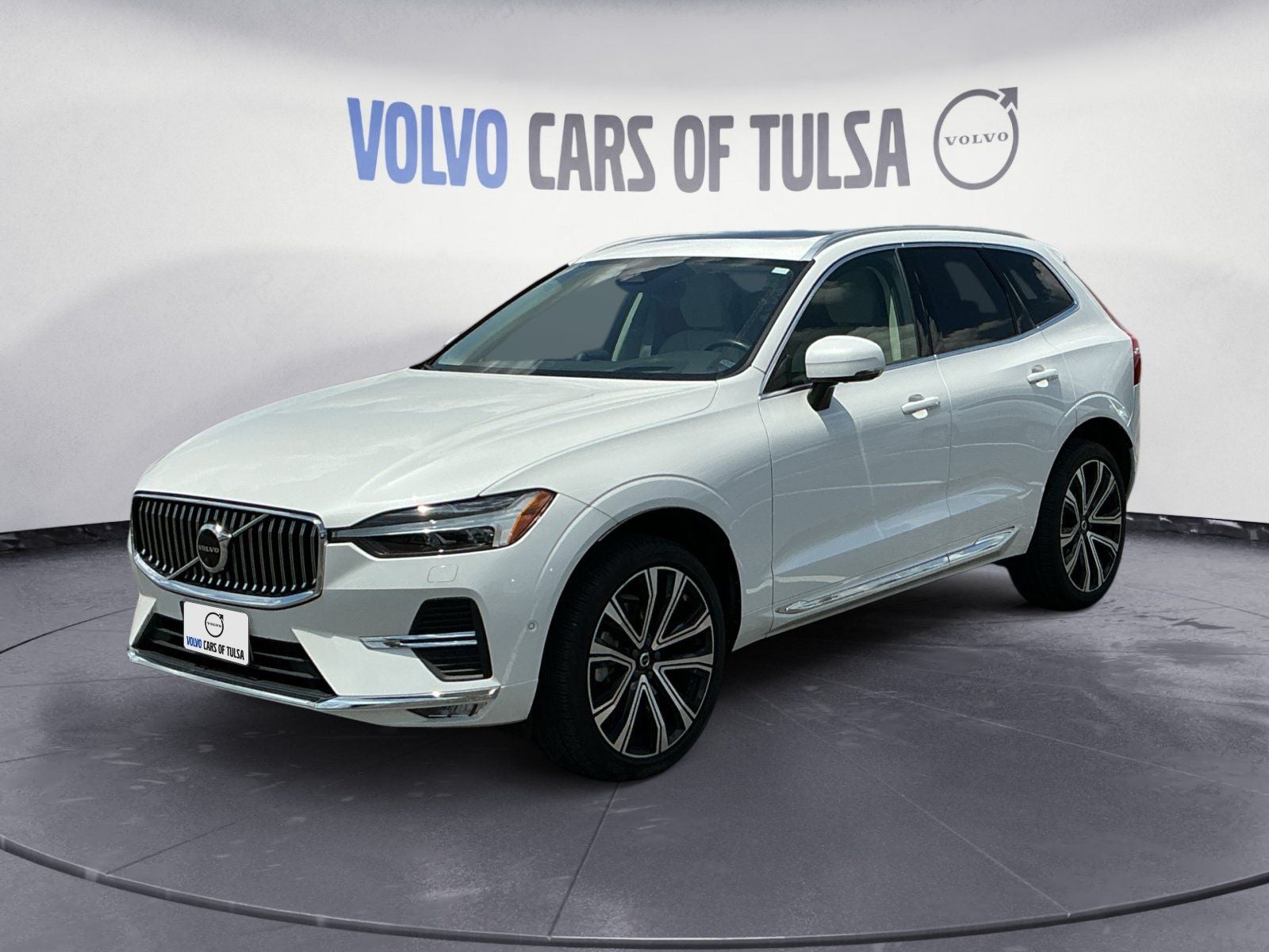 2023 Volvo XC60 B6 Ultimate Bright Theme