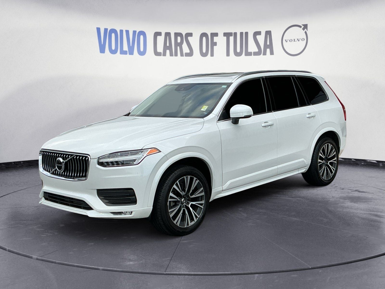 2020 Volvo XC90 T5 Momentum