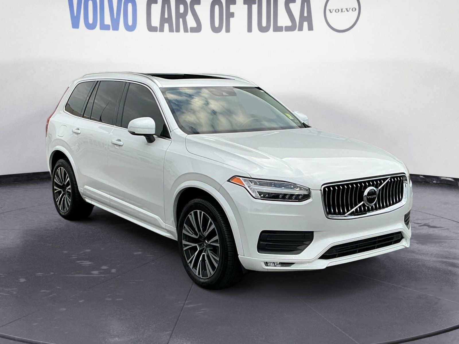 2020 Volvo XC90 T5 Momentum