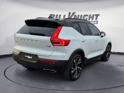 2019 Volvo XC40 R-Design