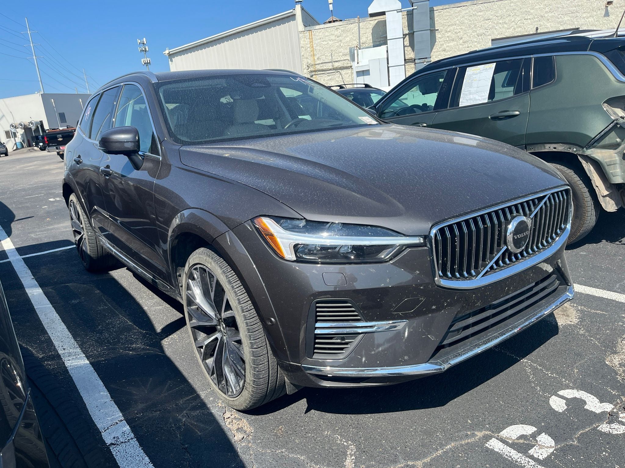2022 Volvo XC60 Recharge Plug-In Hybrid T8 Inscription