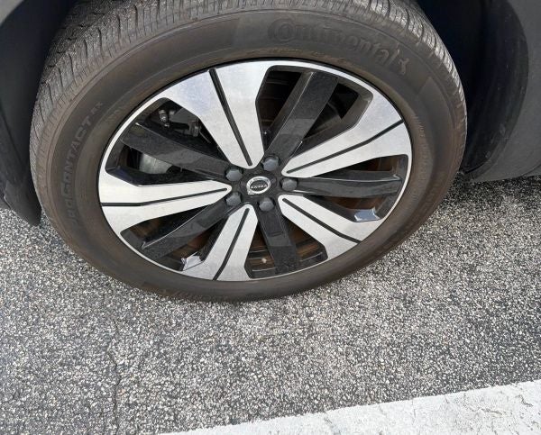 2023 Volvo XC40 Recharge Pure Electric Twin Plus