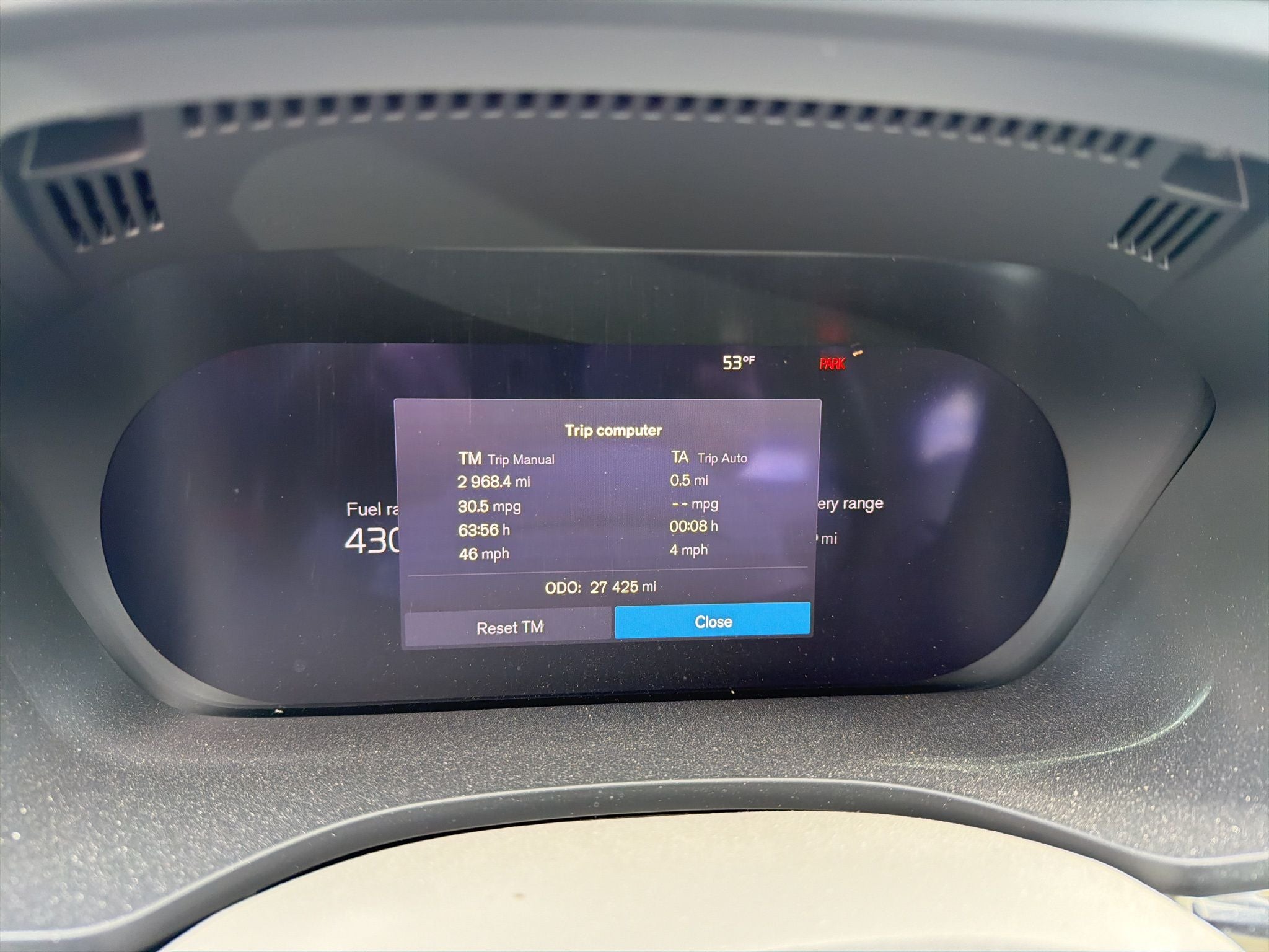 2024 Volvo XC60 Recharge Plug-In Hybrid T8 Plus Dark Theme