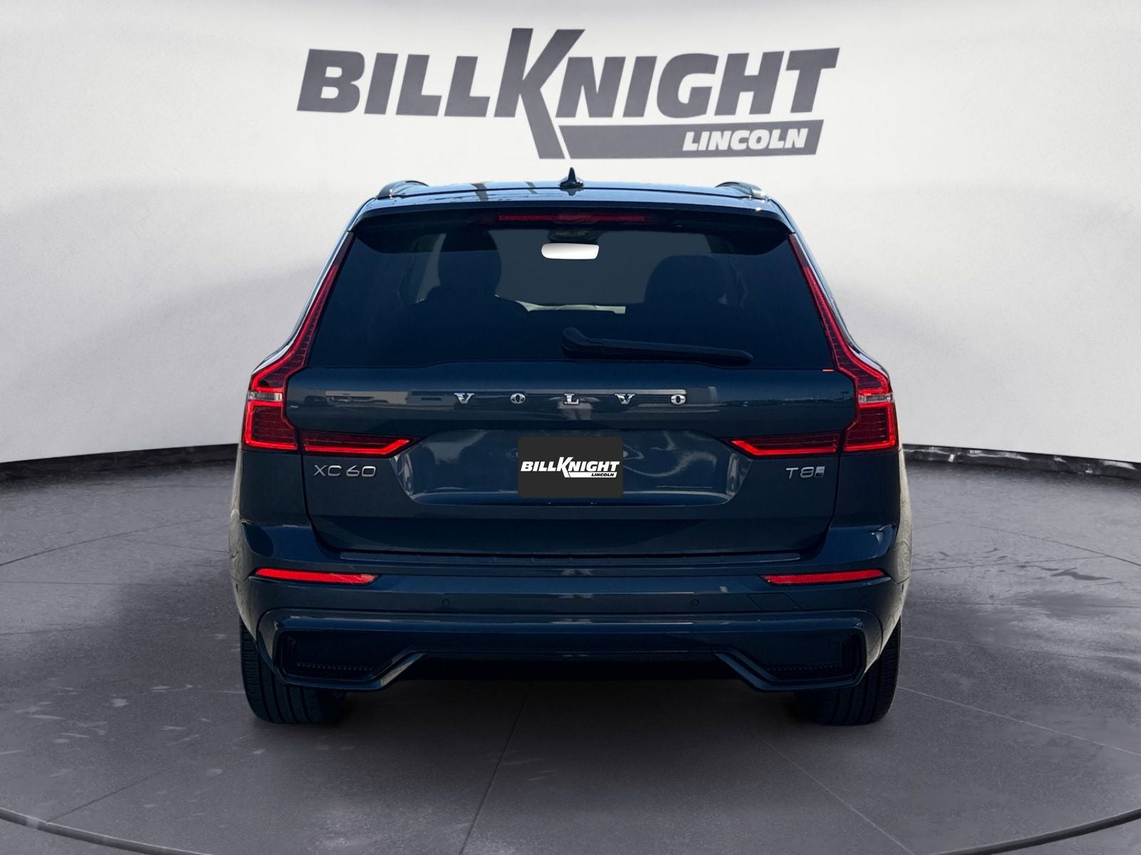 2025 Volvo XC60 Plug-In Hybrid T8 Plus