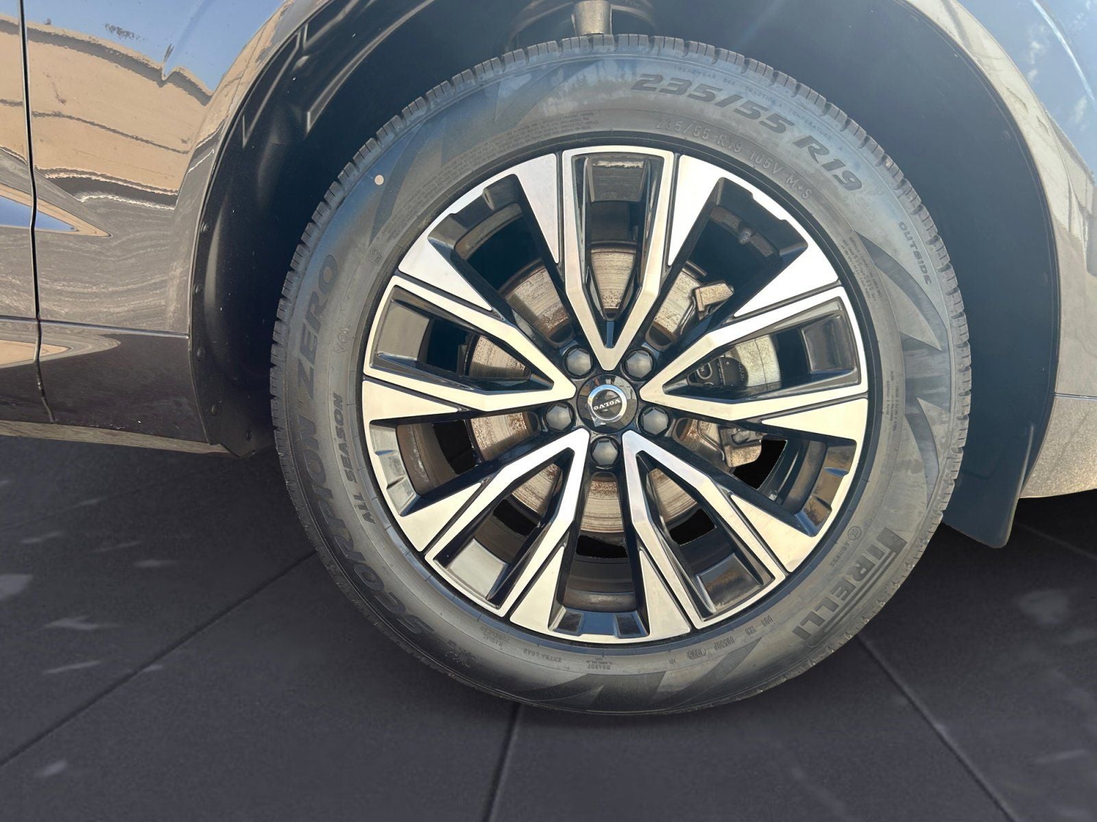 2023 Volvo XC60 B5 Core