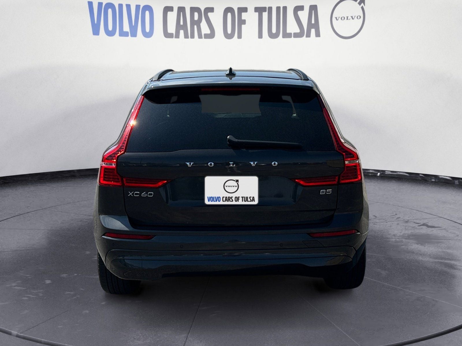 2023 Volvo XC60 B5 Core