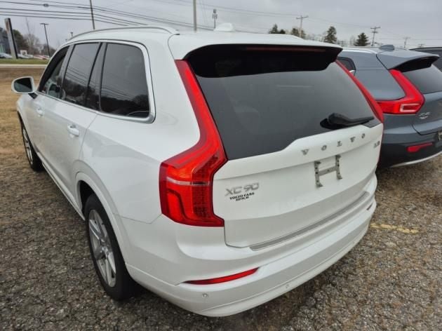 2023 Volvo XC90 B5 Core