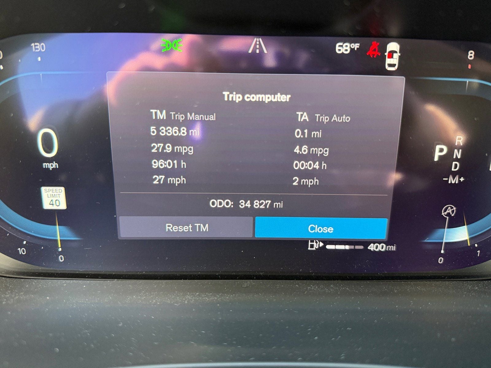 2023 Volvo XC60 B5 Plus Dark Theme