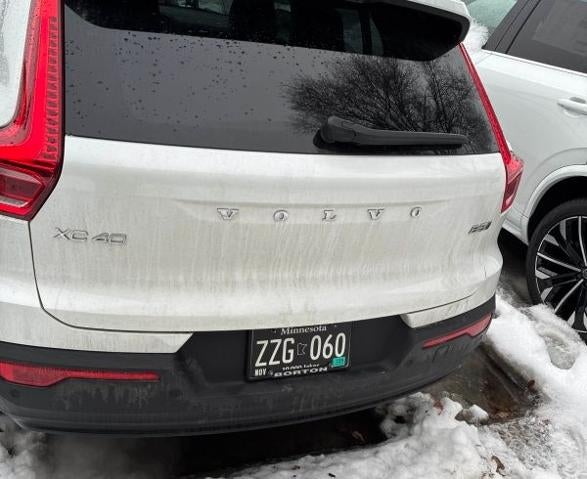 2023 Volvo XC60 B5 Plus Bright Theme