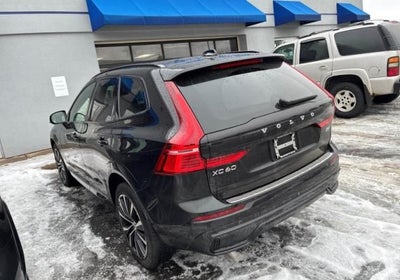 2023 Volvo XC60 B5 Plus Dark Theme