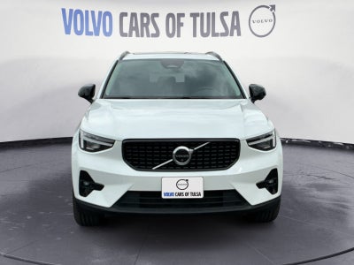 2026 Volvo XC40 B5 Plus