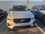 2025 Volvo XC40 B5 Ultra Dark Theme