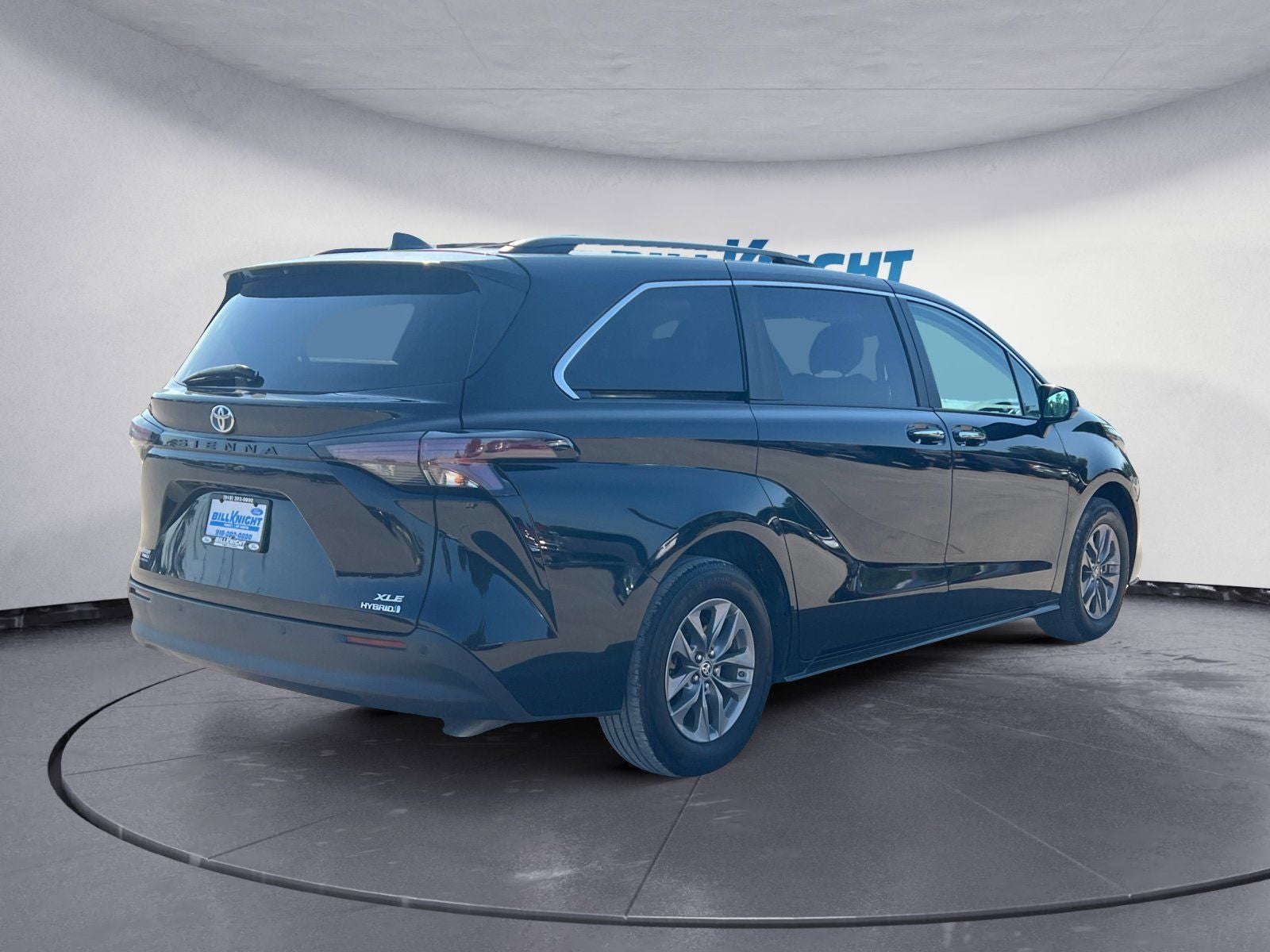 2024 Toyota Sienna XLE 8 Passenger