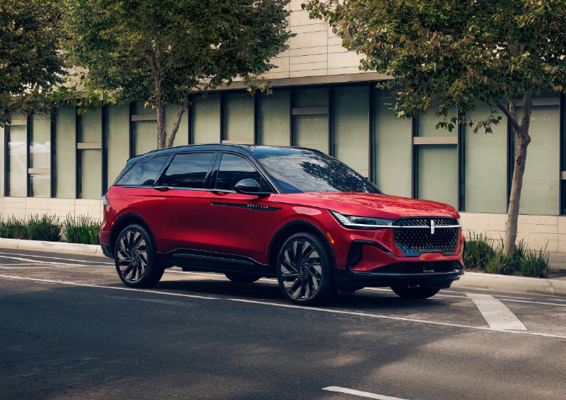2026 Lincoln Nautilus® SUV with the available Jet Appearance Package and Hybrid transmission. | Bill Knight Lincoln in Tulsa OK